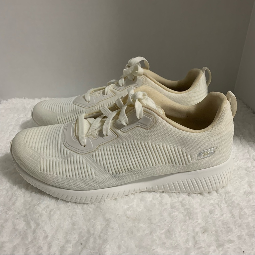 Bobs by Skechers Womens Tough Talk Lace Up Sneaker Memory Foam White‎ Sz 9.5
